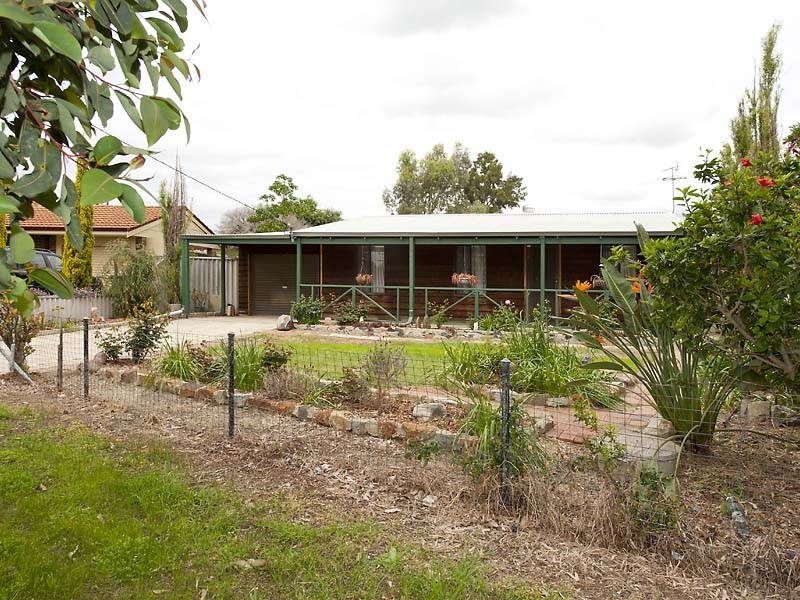 34 Redgum Avenue, Bellevue WA 6056