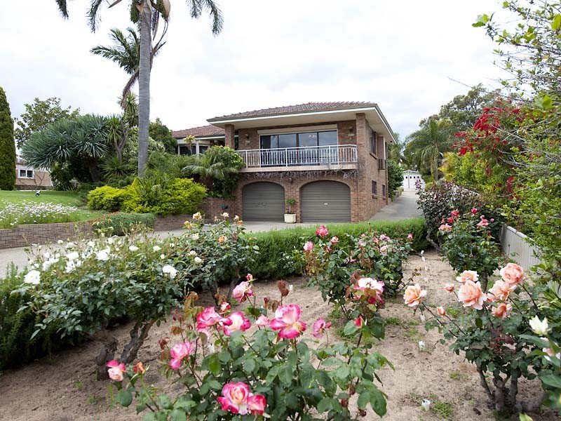 8 James Street, Swan View WA 6056