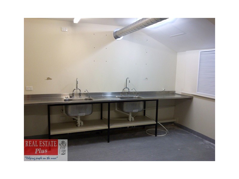 Suite 4,6 Brodie-Hall Dr, Bentley WA 6102