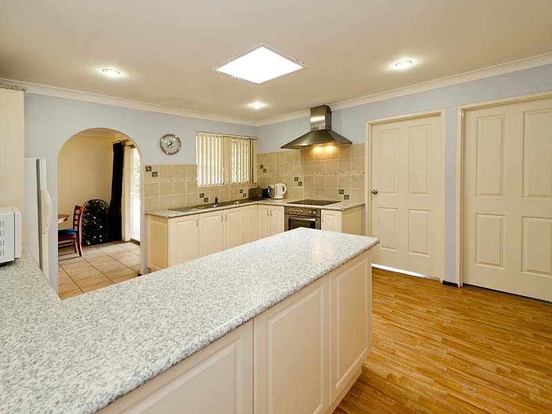 76 Berkshire Road, Forrestfield WA 6058