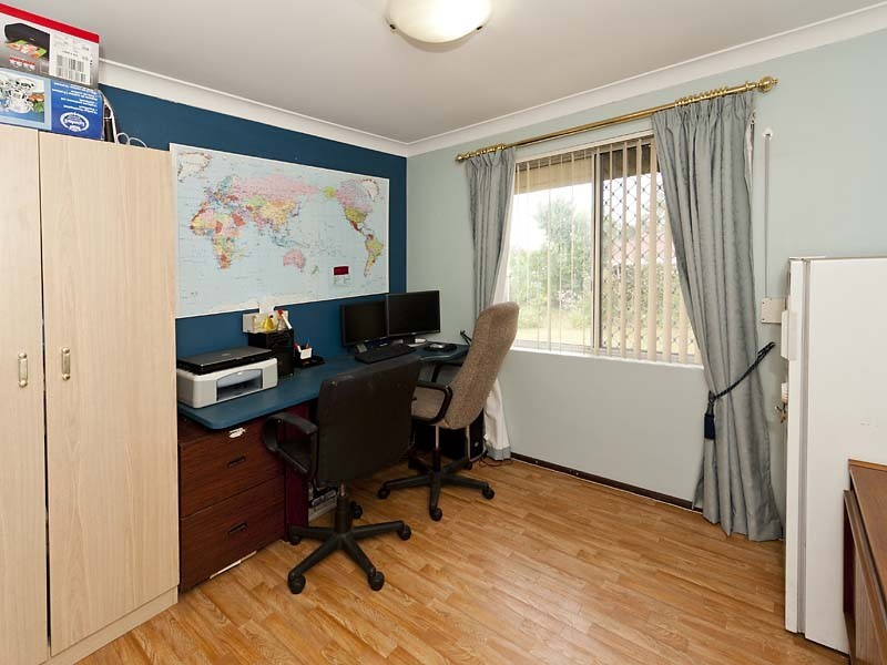 76 Berkshire Road, Forrestfield WA 6058