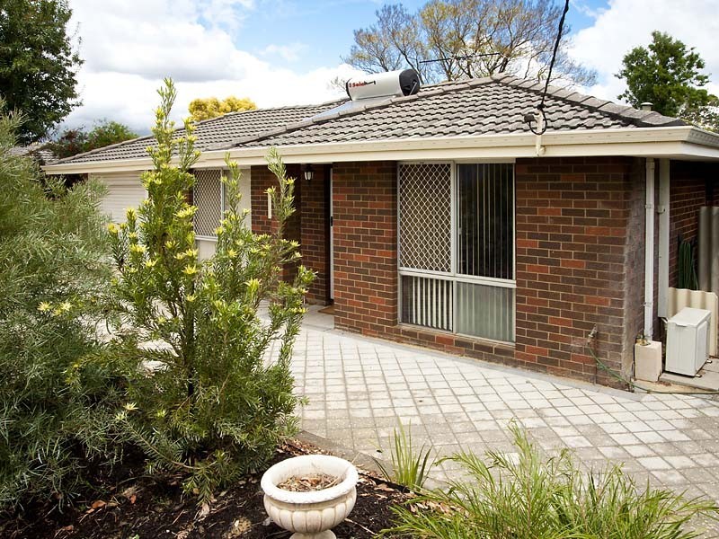 76 Berkshire Road, Forrestfield WA 6058