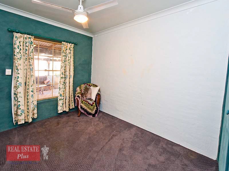 24 Feldman Crescent, Parkerville WA 6081