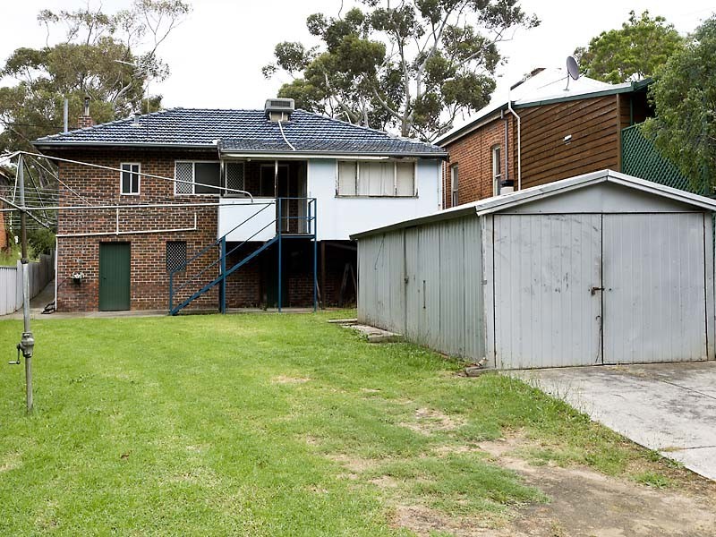 8  Johnson Street, Guildford WA 6055