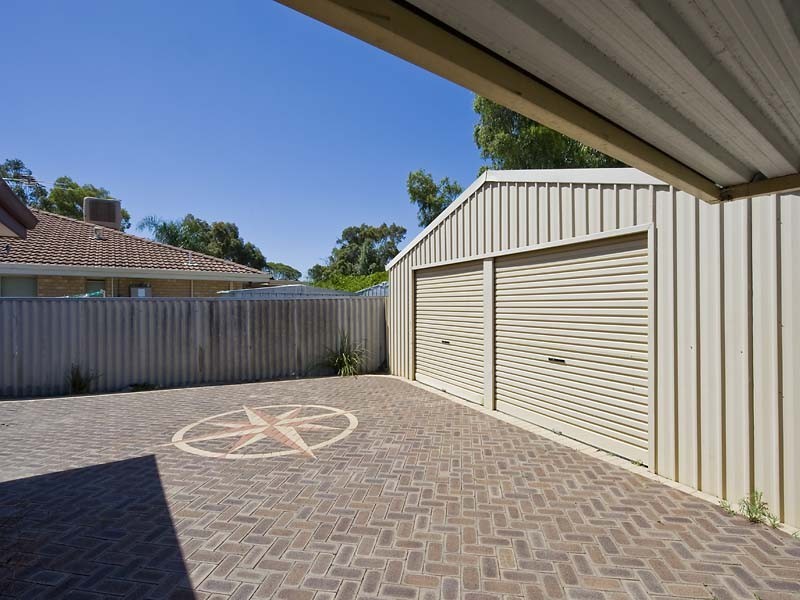 24 Tour Place, Middle Swan WA 6056