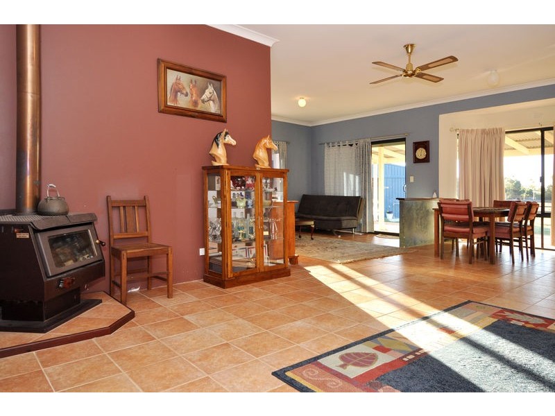 11 Bromley Road, Herne Hill WA 6056