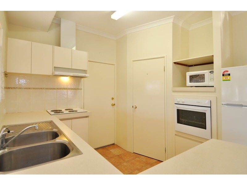 11 Bromley Road, Herne Hill WA 6056