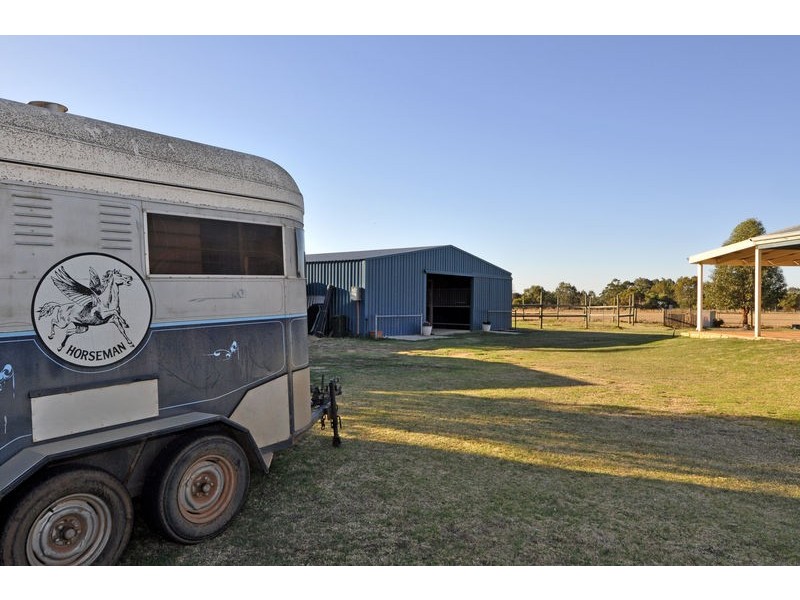 11 Bromley Road, Herne Hill WA 6056