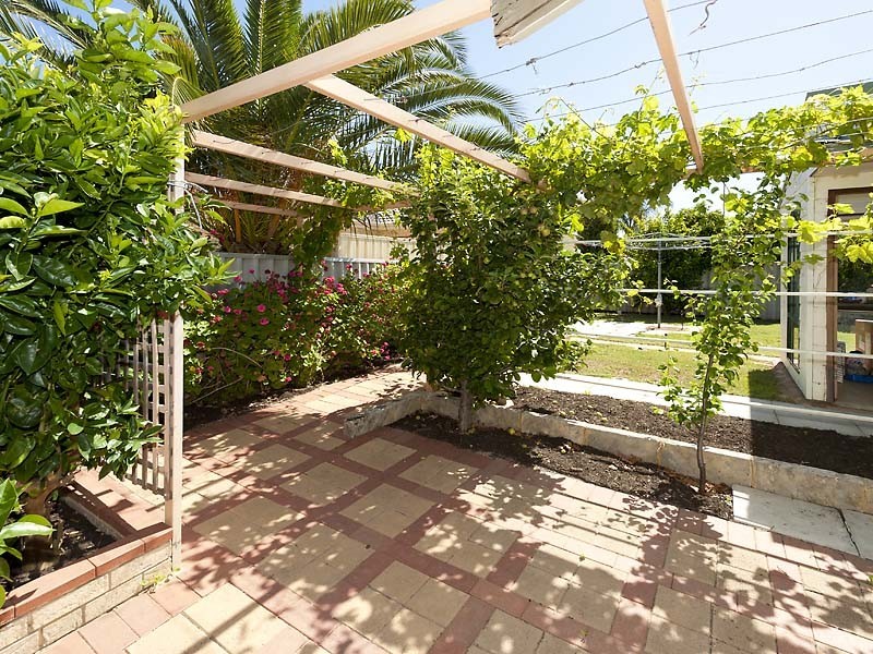 7C John Street, Midland WA 6056