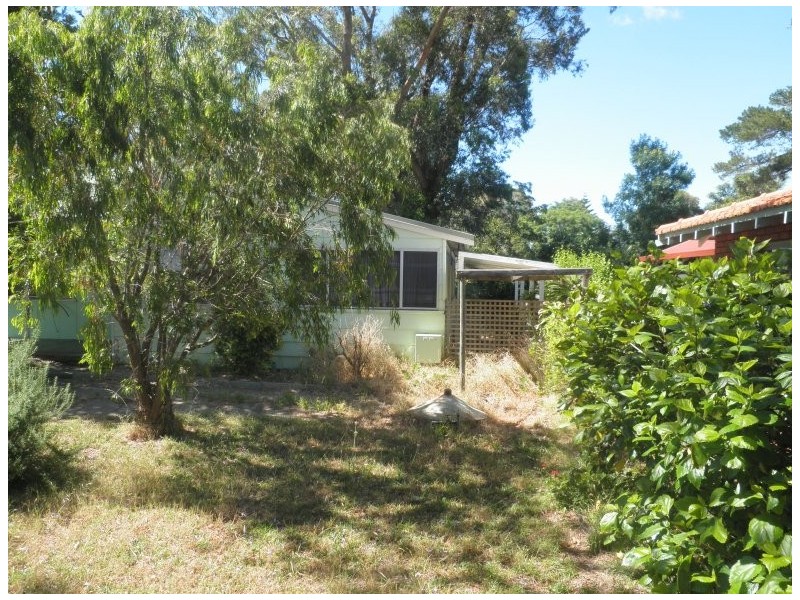 125 Hale Road, Forrestfield WA 6058