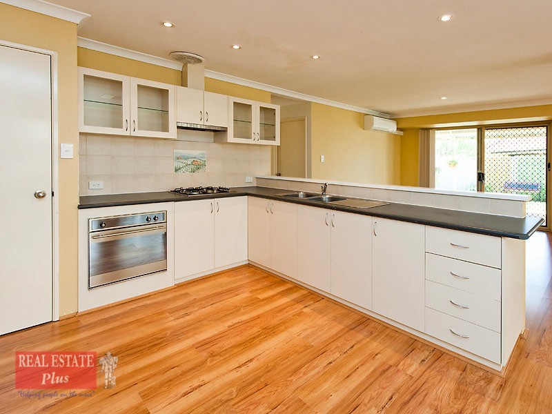 30 Campolino Gardens, Stratton WA 6056