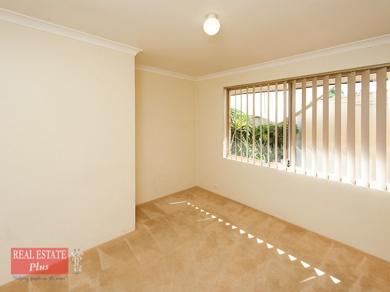 30 Campolino Gardens, Stratton WA 6056