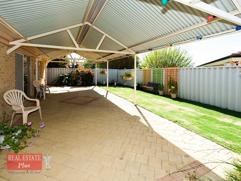 30 Campolino Gardens, Stratton WA 6056