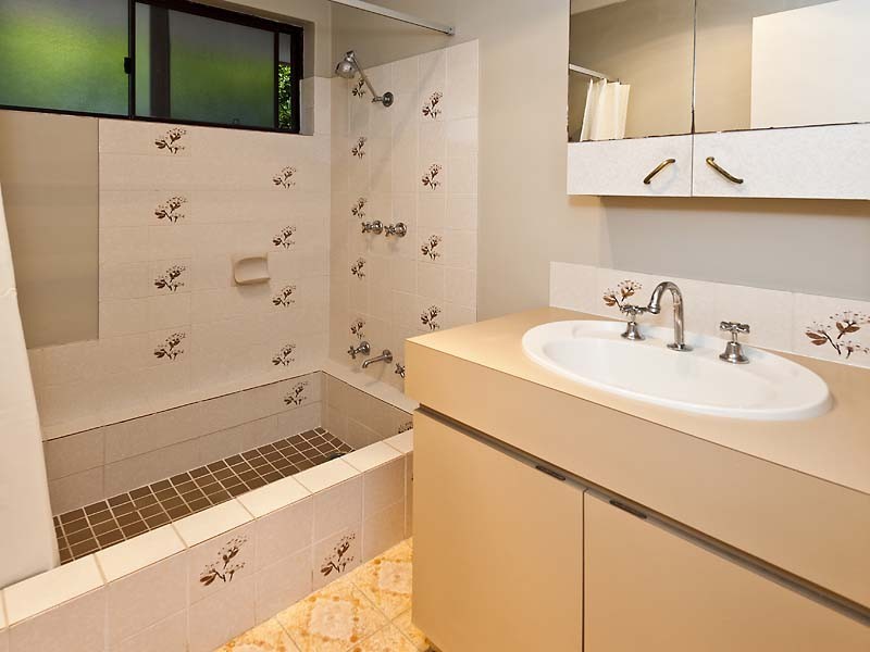 20 The Ridgeway, Swan View WA 6056