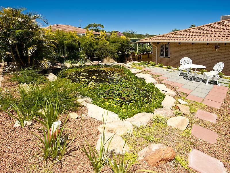 13 Luffe Court, Swan View WA 6056