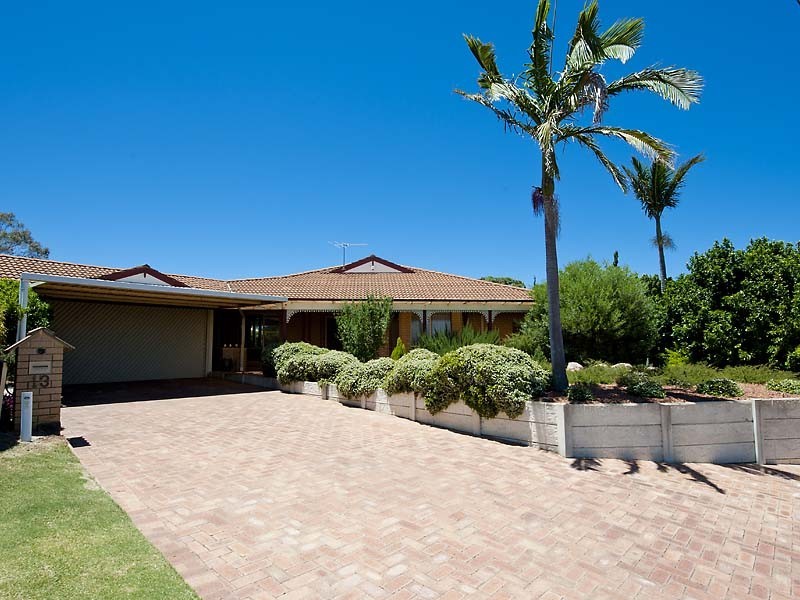 13 Luffe Court, Swan View WA 6056