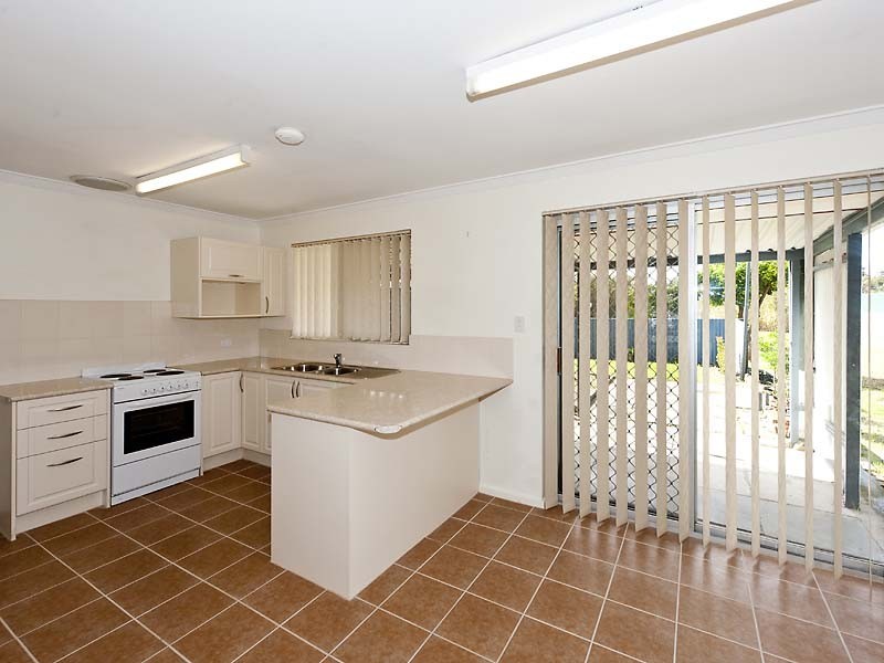 72 Ewart Street, Midland WA 6056