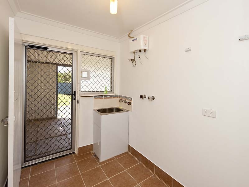 72 Ewart Street, Midland WA 6056