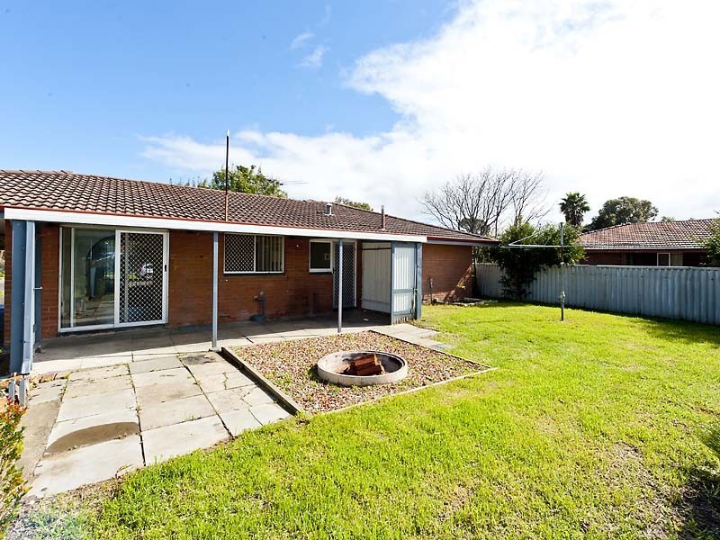 72 Ewart Street, Midland WA 6056