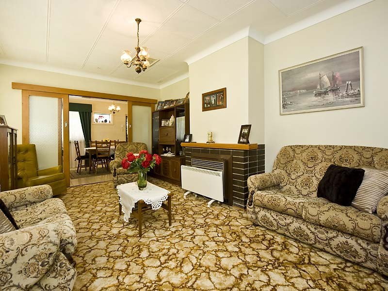 3 Water Street, Guildford WA 6055