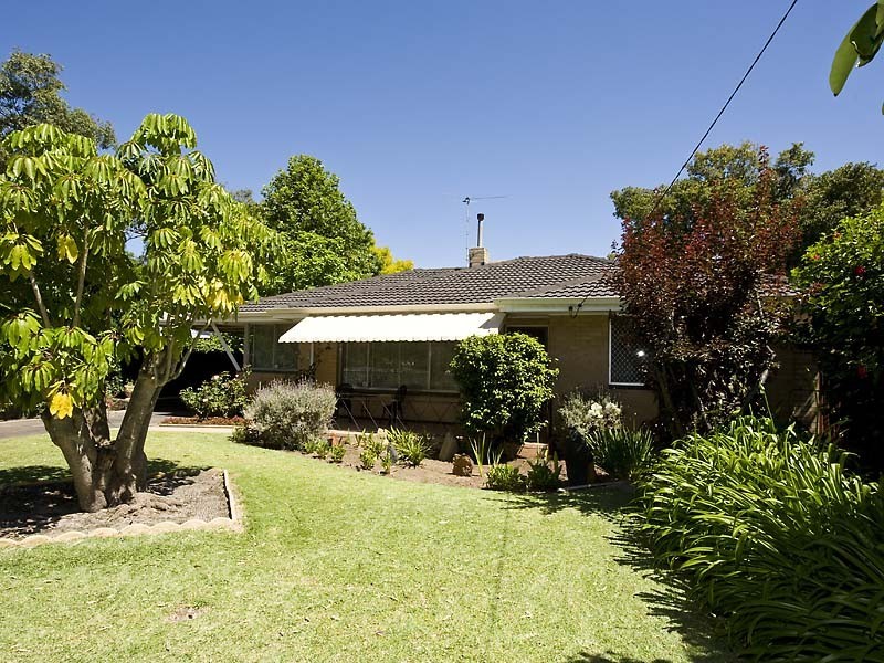3 Water Street, Guildford WA 6055