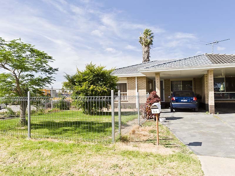 8A Blackburn Street, Bellevue WA 6056