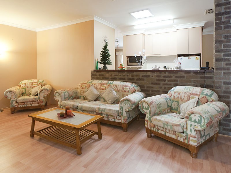 12 Dawson Avenue, Forrestfield WA 6058