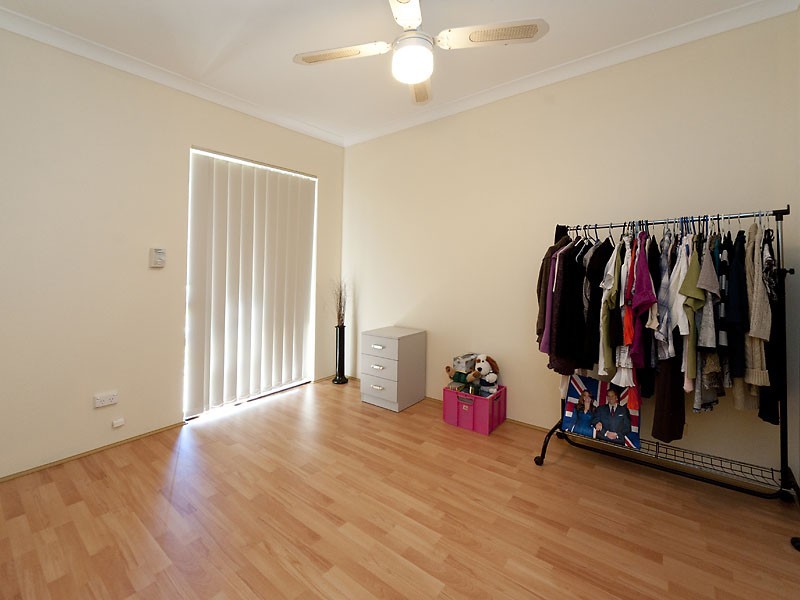 12 Dawson Avenue, Forrestfield WA 6058