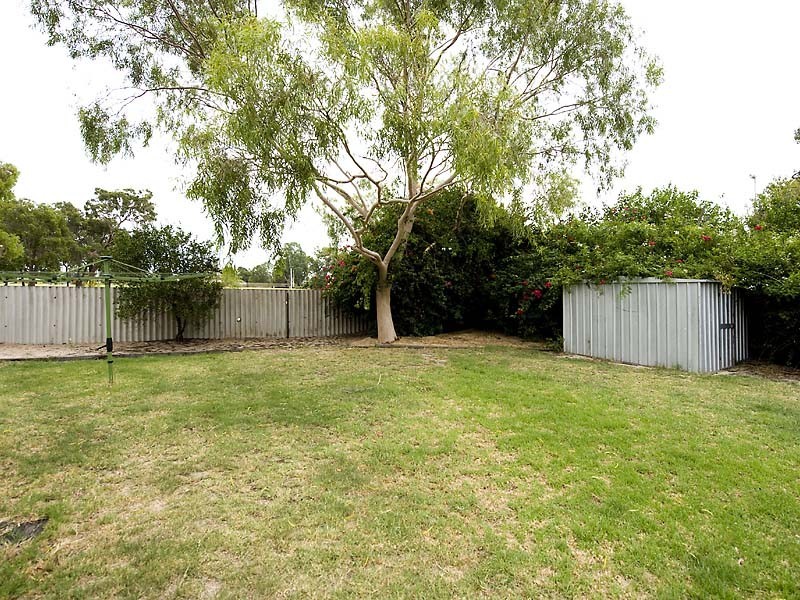33 Andrews Way, Herne Hill WA 6056