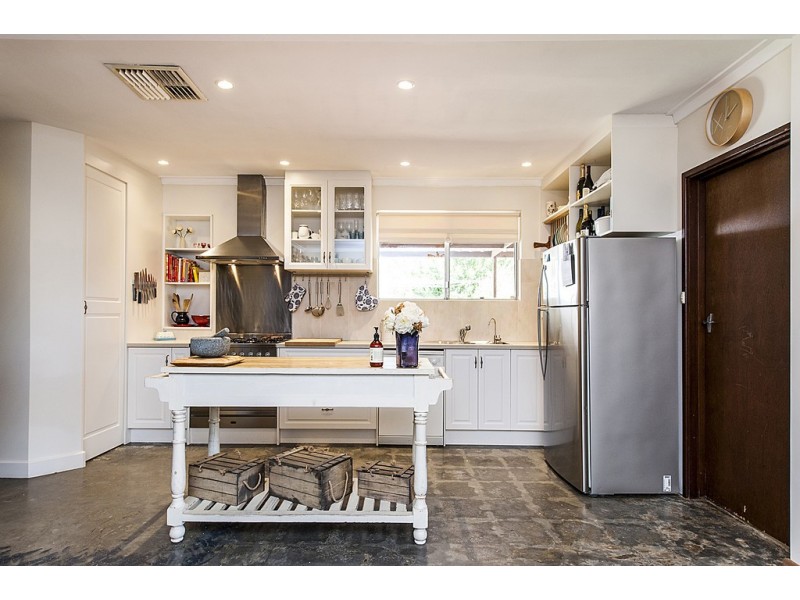 53 Spring Avenue, Midland WA 6056