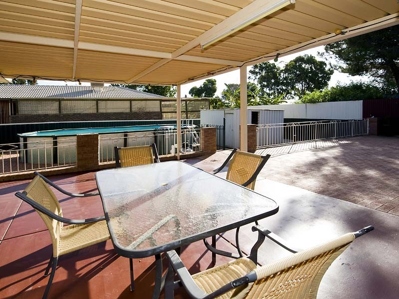2 Wynne Street, Hazelmere WA 6055