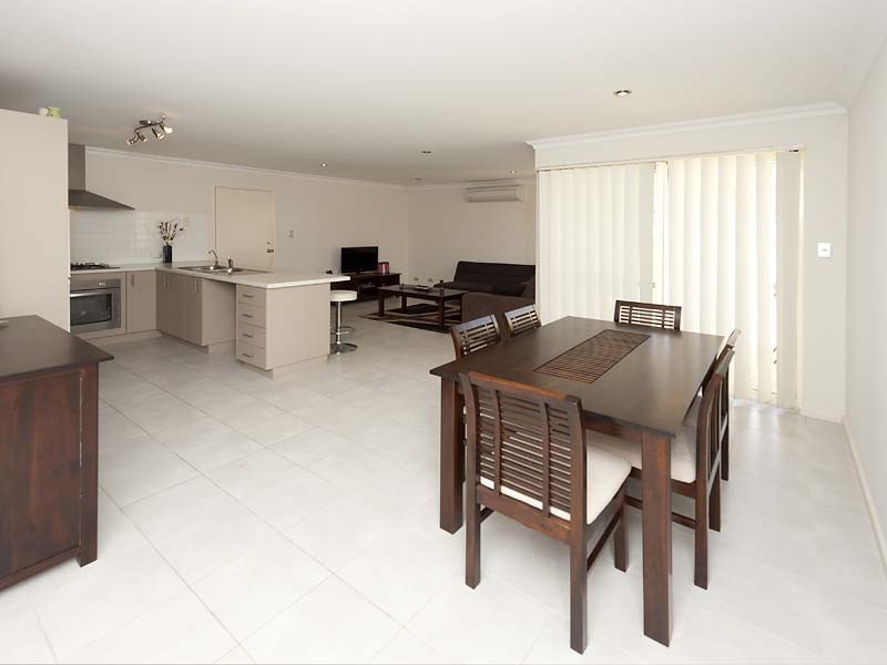 Unit 2/62 Margaret Street, Midland WA 6056