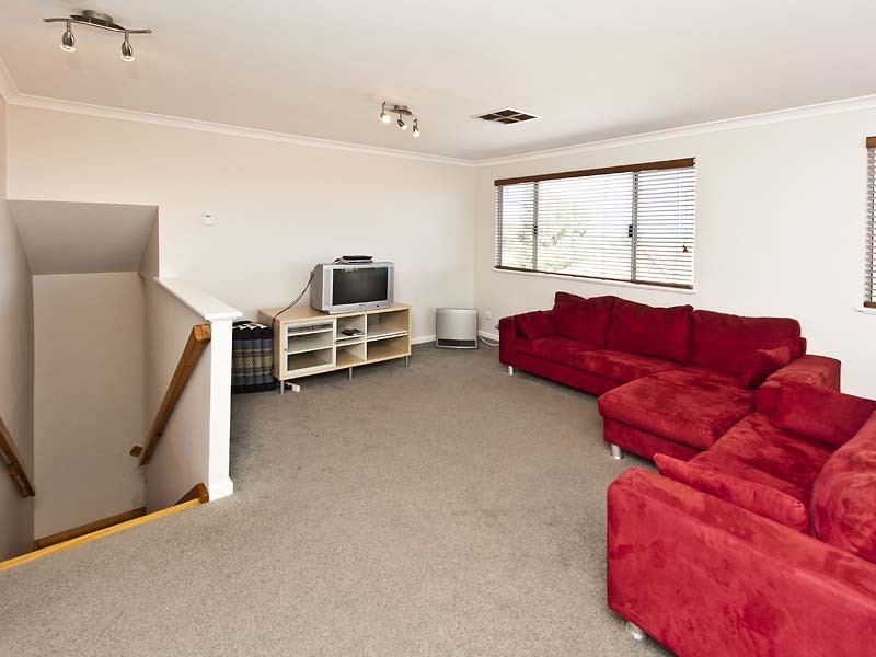 9 Twin View, Swan View WA 6056