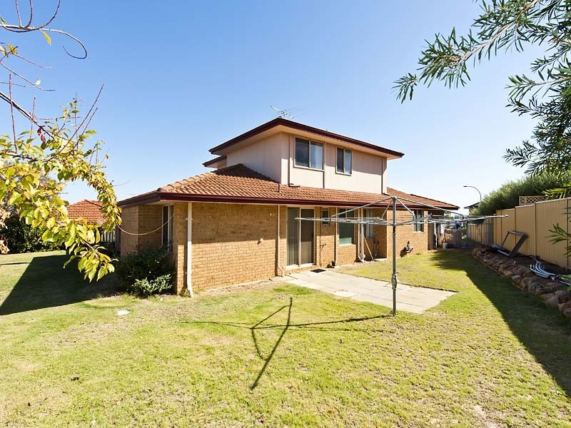 9 Twin View, Swan View WA 6056