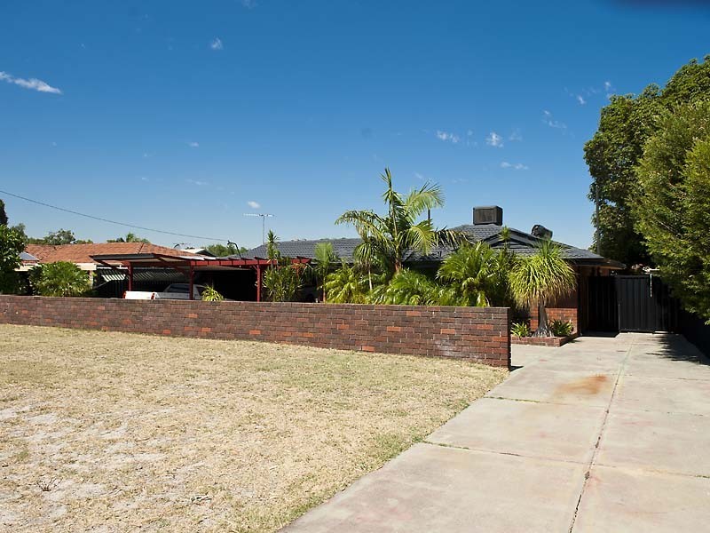 64 Dawson Avenue, Forrestfield WA 6058