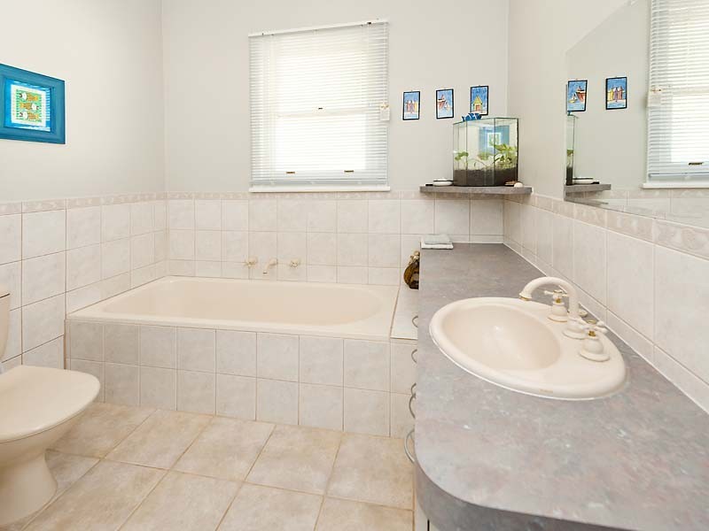 85 Old York Road, Greenmount WA 6056