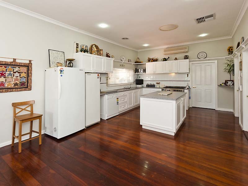 85 Old York Road, Greenmount WA 6056