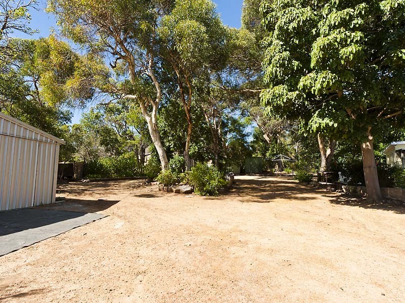 85 Old York Road, Greenmount WA 6056