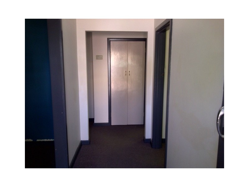 15 The Crescent, Midland WA 6056