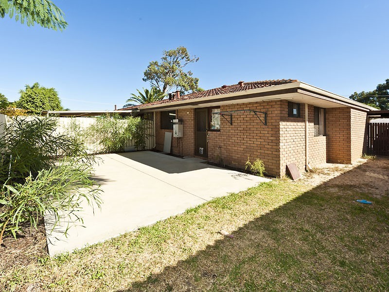 37A Pavetta Crescent, Forrestfield WA 6058