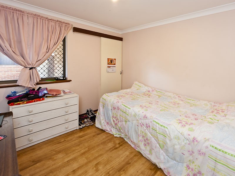 37A Pavetta Crescent, Forrestfield WA 6058