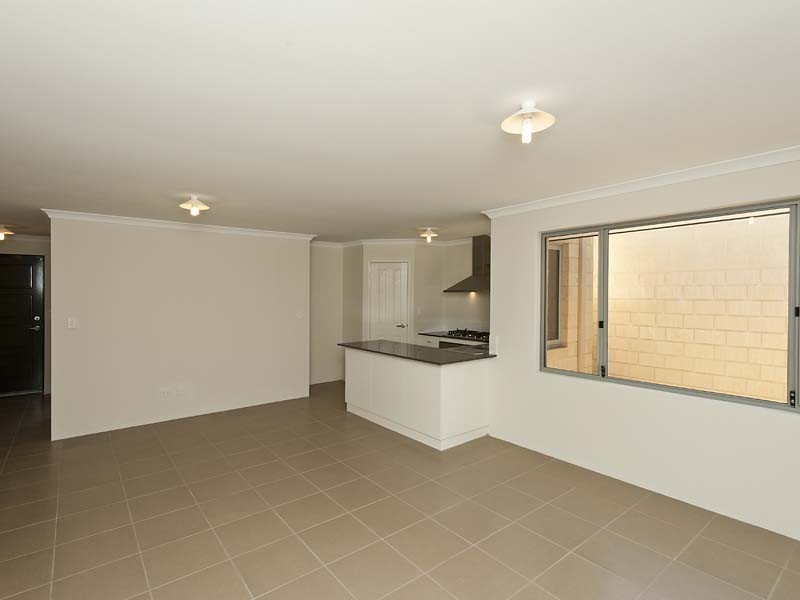 Unit 3/4 George St, Midland WA 6056