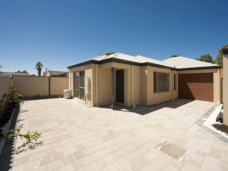 Unit 4/4 George St, Midland WA 6056
