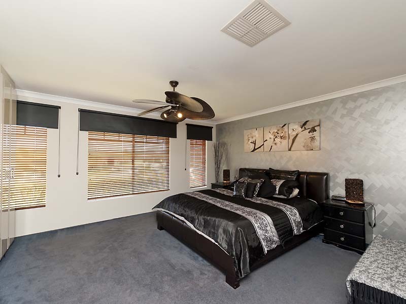 10 Betula Court, Helena Valley WA 6056