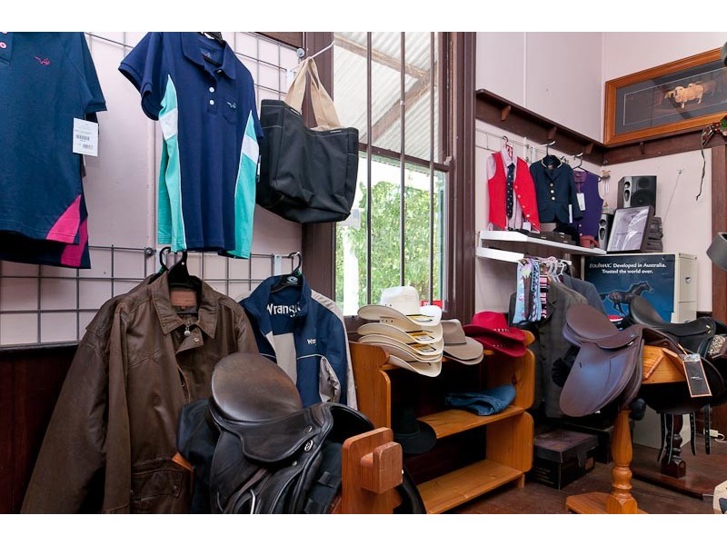 10920 Great Eastern Hwy, Sawyers Valley WA 6074