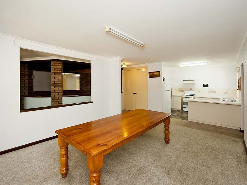401 Morrison Road, Swan View WA 6056