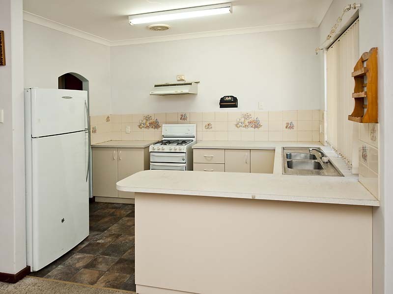 401 Morrison Road, Swan View WA 6056