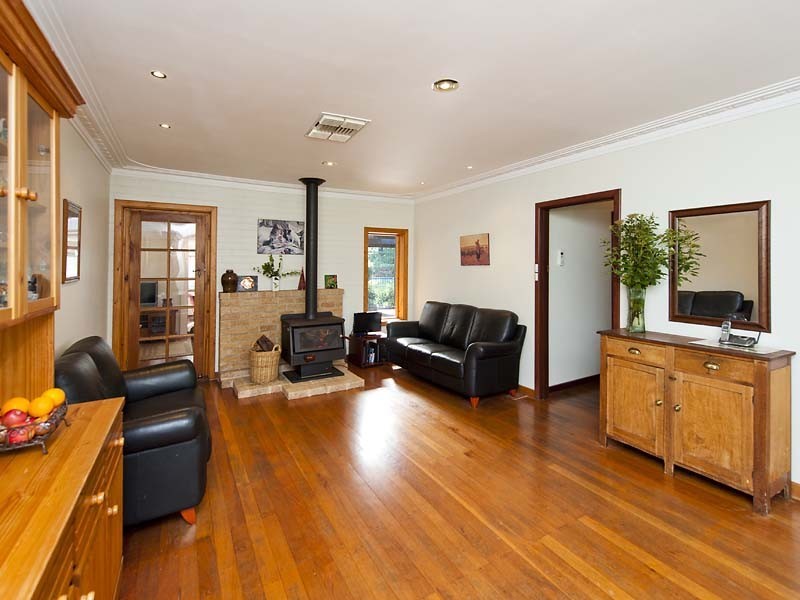 51 Marnie Road, Glen Forrest WA 6071