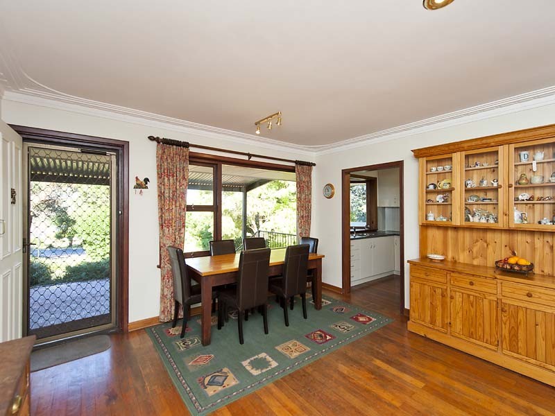 51 Marnie Road, Glen Forrest WA 6071