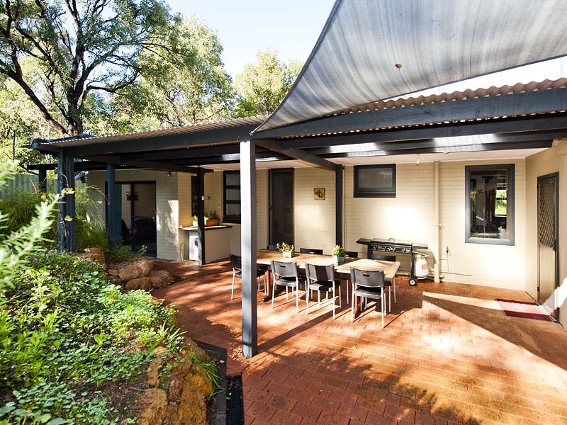 51 Marnie Road, Glen Forrest WA 6071